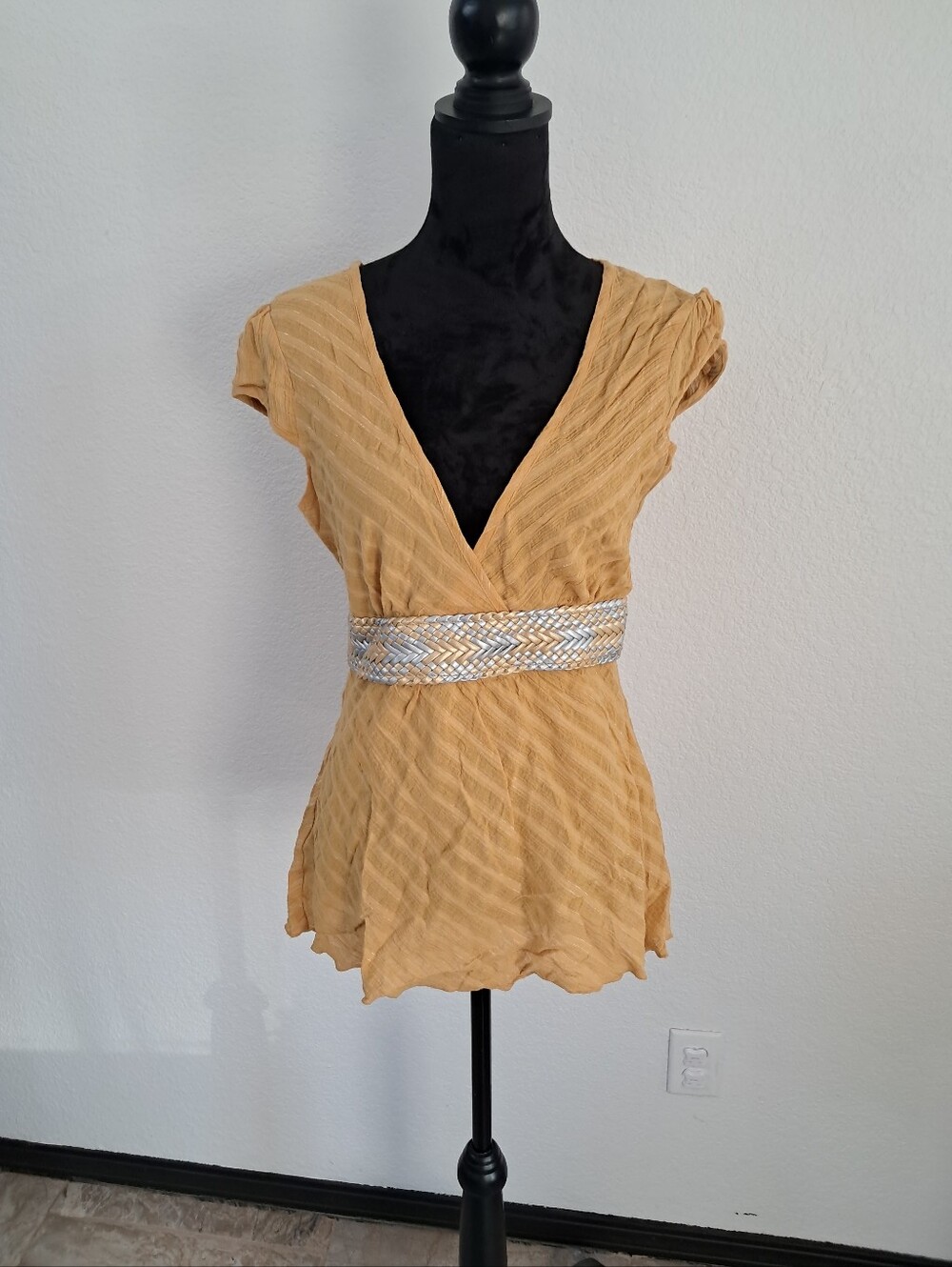 Vntg Y2K Charlotte Russe Blouse Sleeveless V-Neck Yellow Shimmer Cotton Blend Lg
